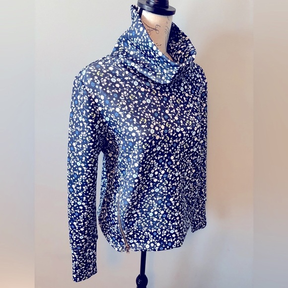 ADDISON BAY Everyday Pullover Courtside Multi Blue Floral, Bottom Zip XS NWT - Picture 1 of 7